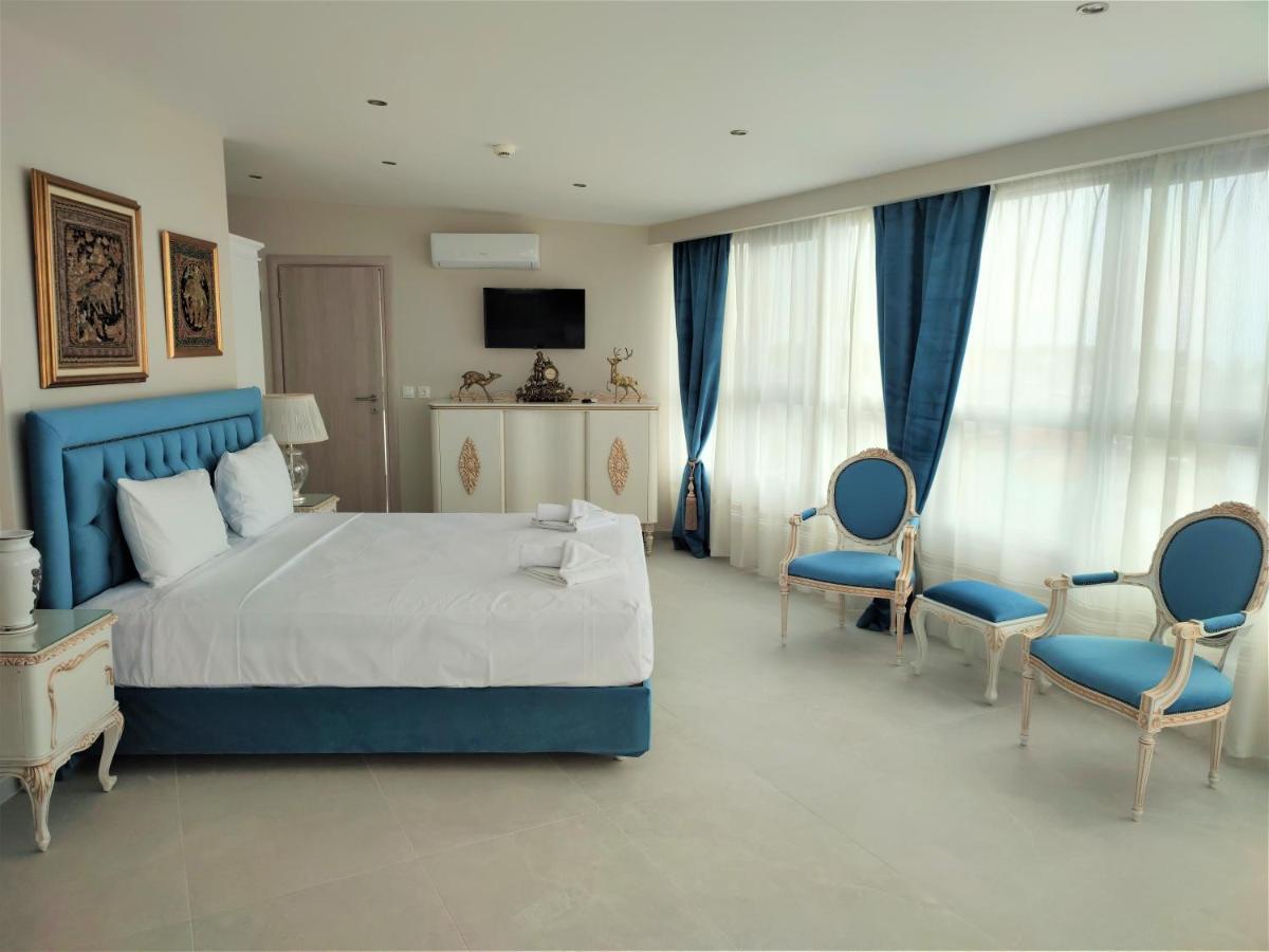 Light Blue Hotel Nea Kallikrateia Экстерьер фото